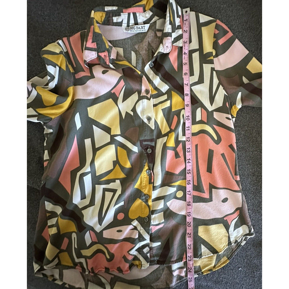 Big Dart Button Down Long Sleeve Blouse‎ Medium-Large Pink Multi-Color - Picture 6 of 6